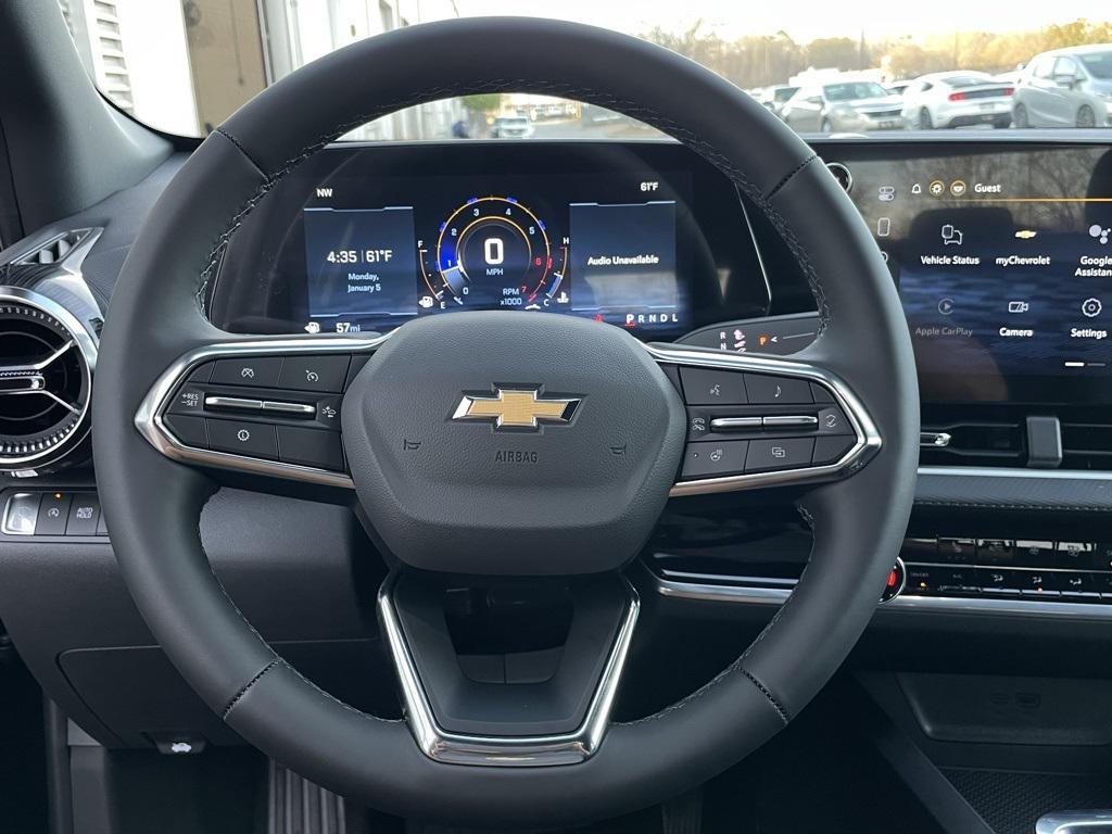 new 2026 Chevrolet Equinox car, priced at $33,945