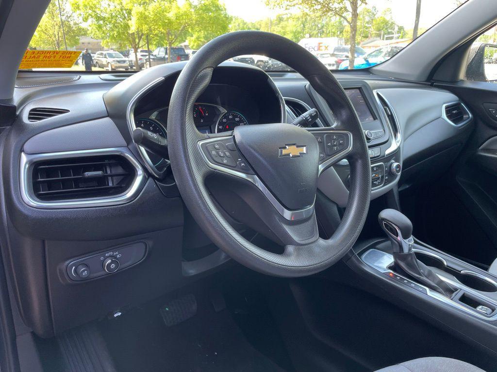 used 2022 Chevrolet Equinox car, priced at $17,988
