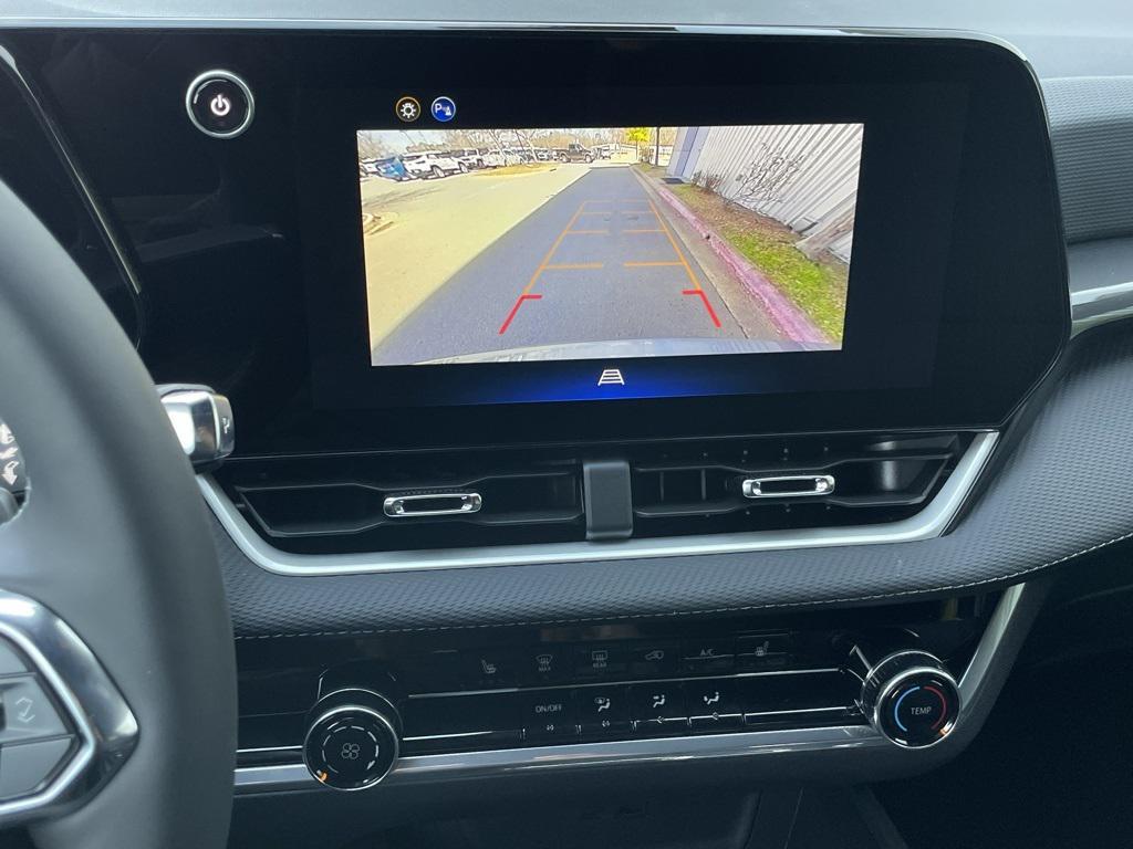 new 2026 Chevrolet Equinox car, priced at $28,490