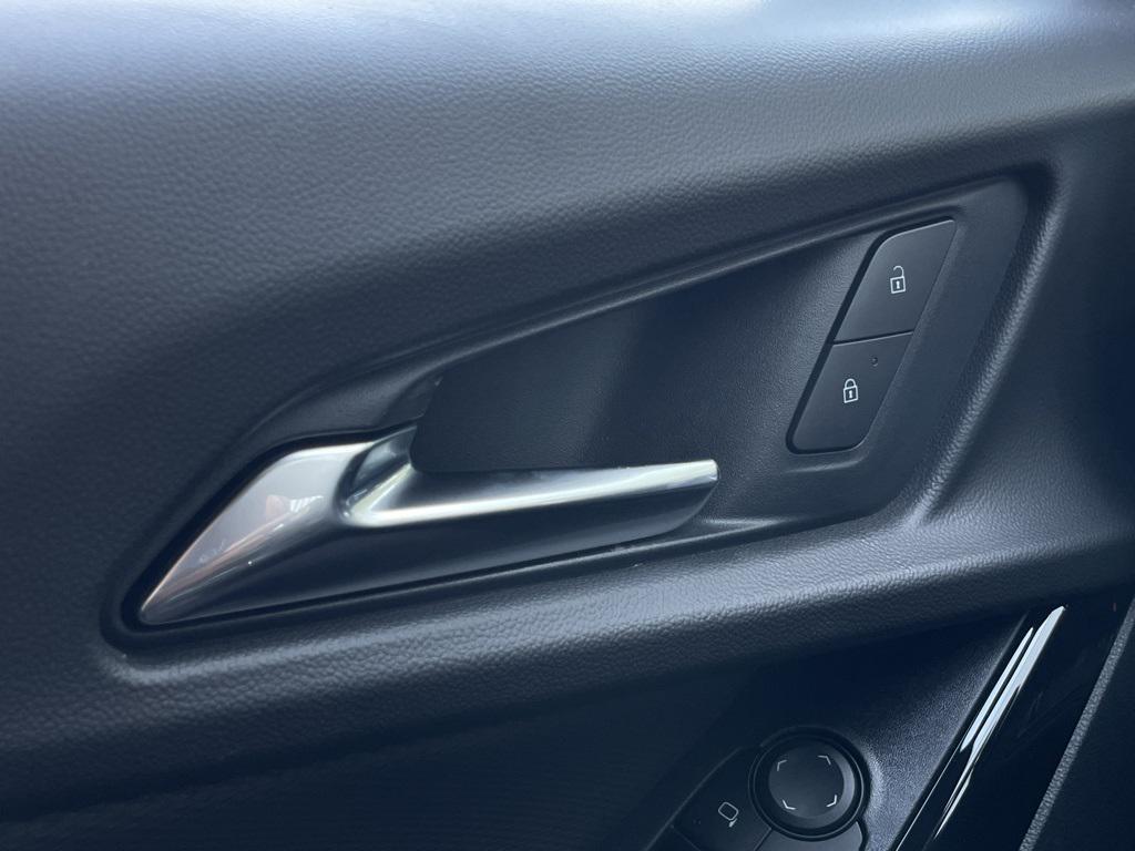 new 2026 Chevrolet Equinox car, priced at $28,490