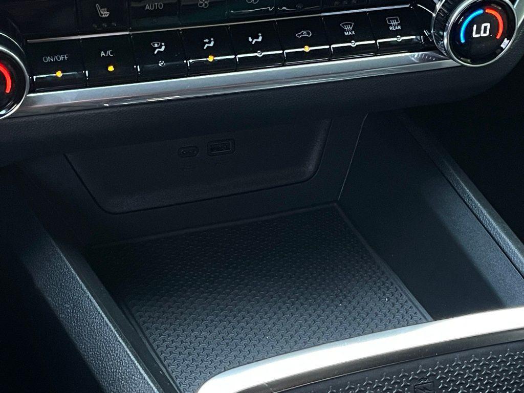 new 2026 Chevrolet Equinox car, priced at $32,790