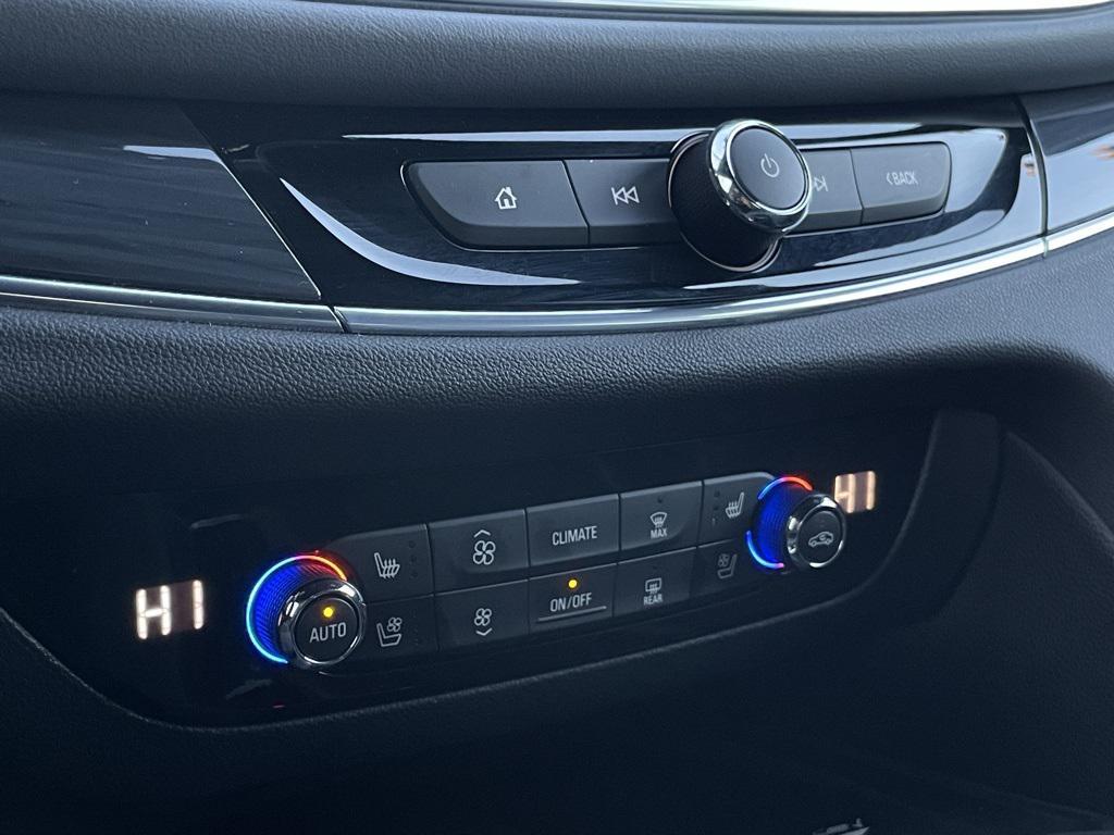 used 2022 Buick Enclave car, priced at $30,999