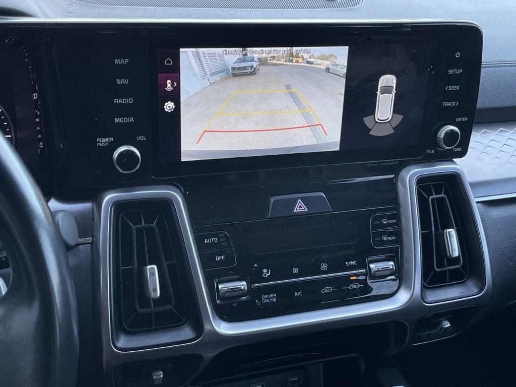 used 2022 Kia Sorento Hybrid car, priced at $23,487