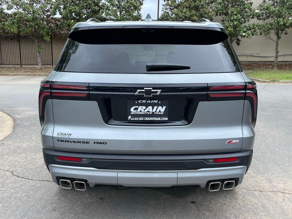 new 2026 Chevrolet Traverse car, priced at $51,490