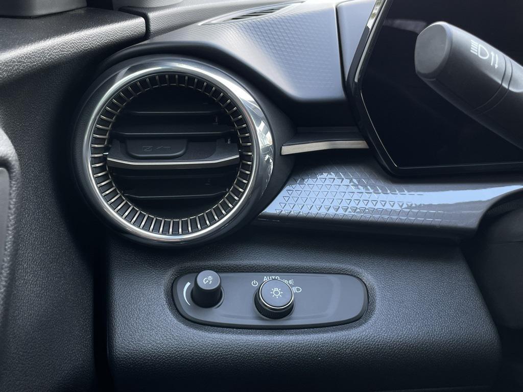 new 2026 Chevrolet Trax car, priced at $25,990