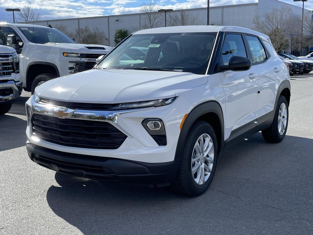 new 2026 Chevrolet TrailBlazer car, priced at $25,030