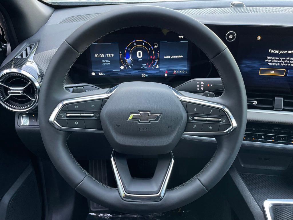 new 2026 Chevrolet Equinox car, priced at $32,790
