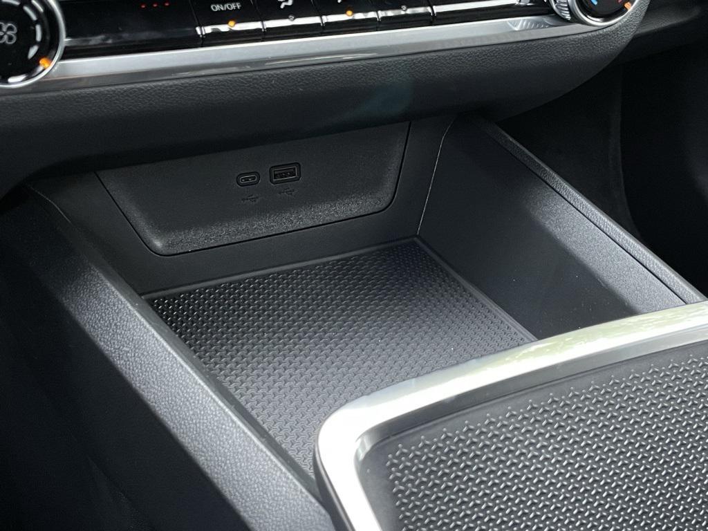 new 2026 Chevrolet Equinox car, priced at $30,535