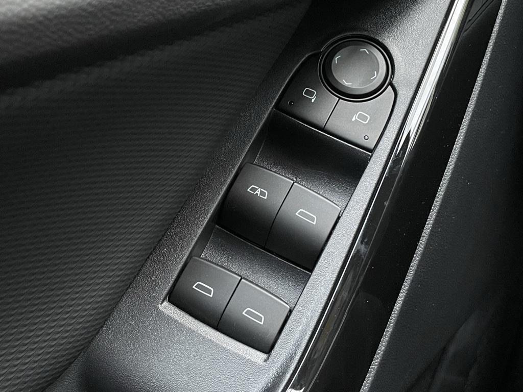 new 2026 Chevrolet Equinox car, priced at $30,535