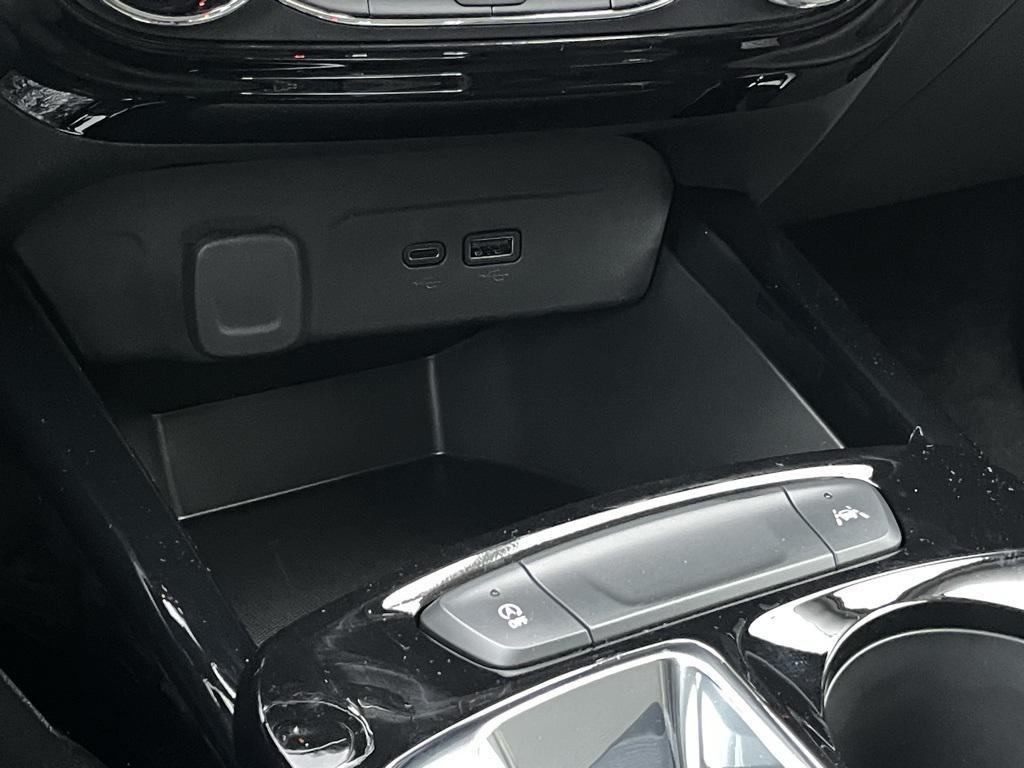 new 2026 Chevrolet Trax car, priced at $25,490