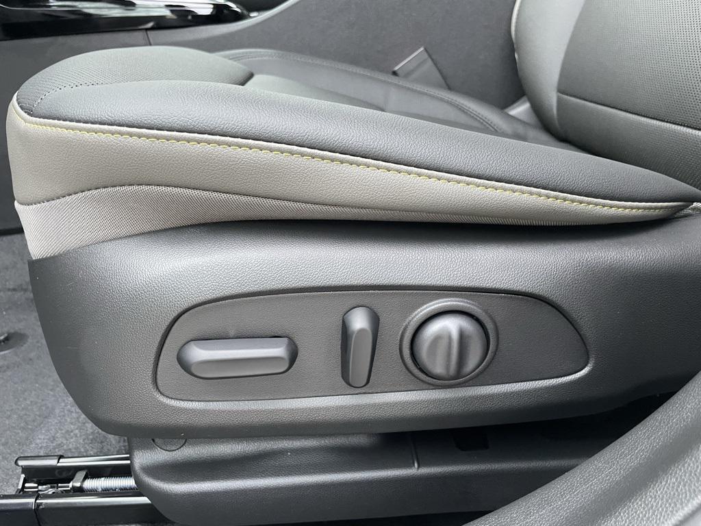 new 2026 Chevrolet Trax car, priced at $25,490