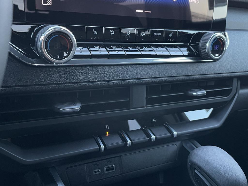 new 2026 Chevrolet Colorado car, priced at $41,595