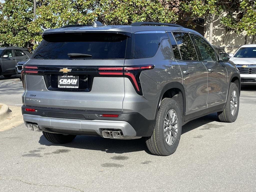 new 2026 Chevrolet Traverse car, priced at $42,490