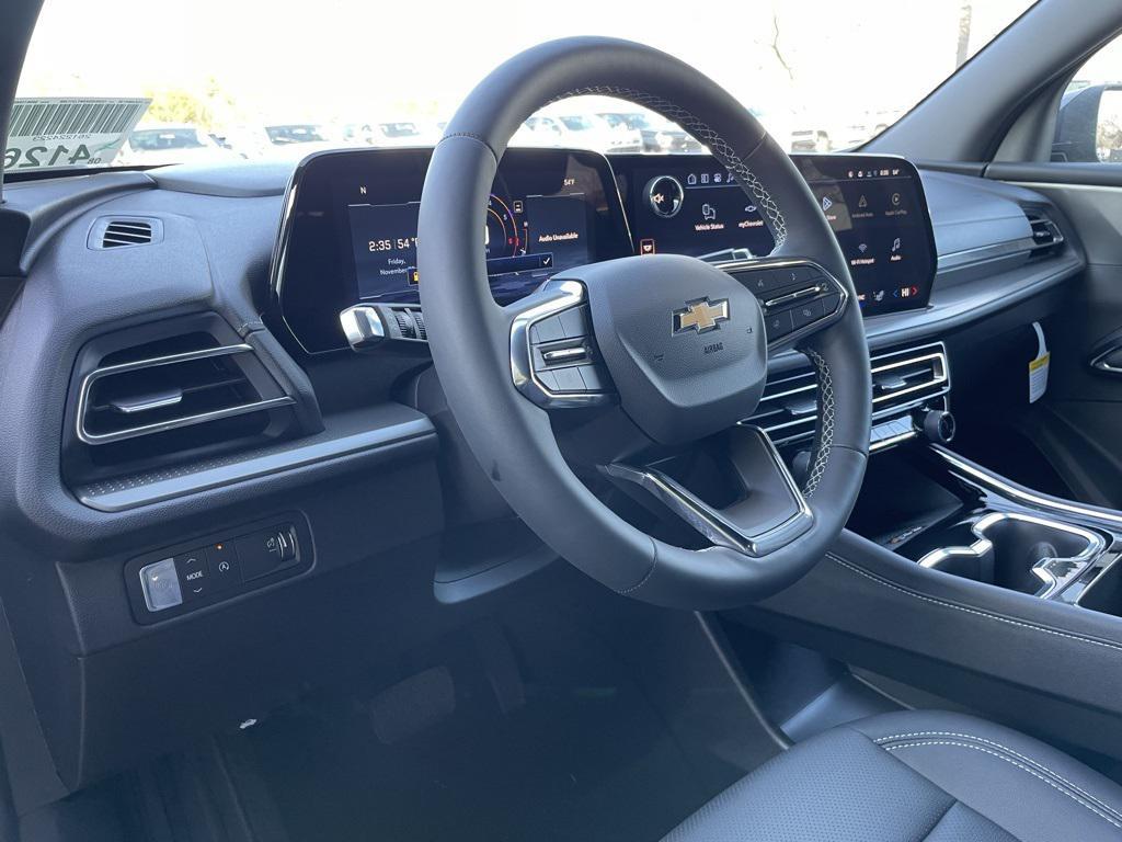 new 2026 Chevrolet Traverse car, priced at $42,490