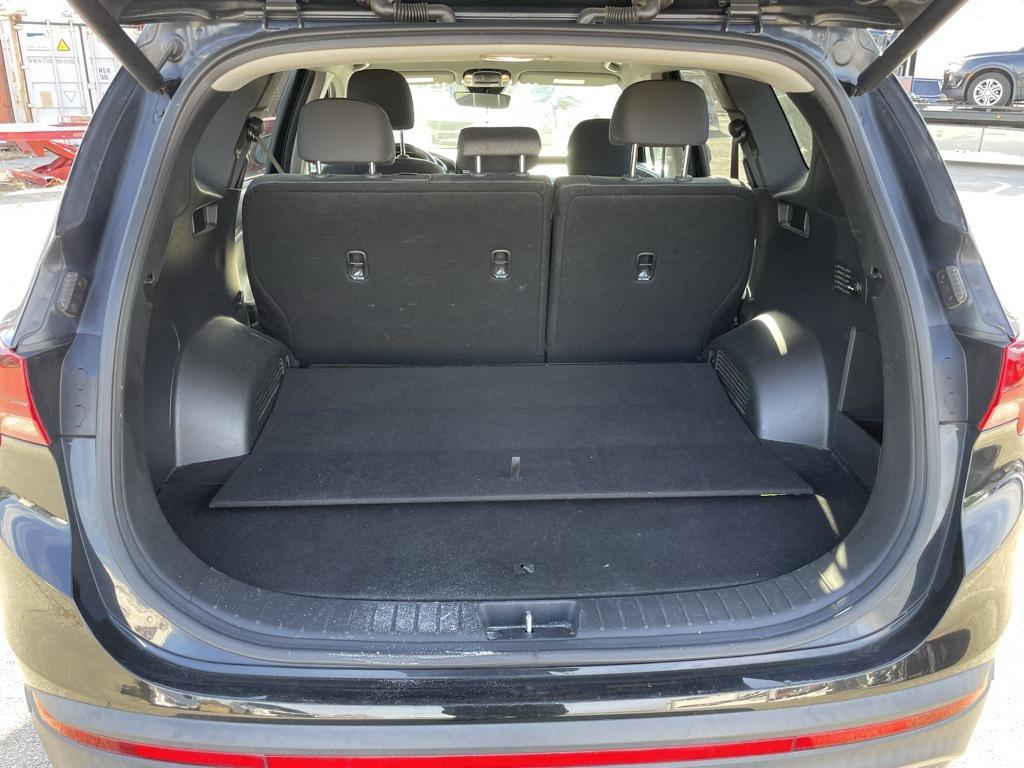 used 2023 Hyundai Santa Fe car, priced at $21,000