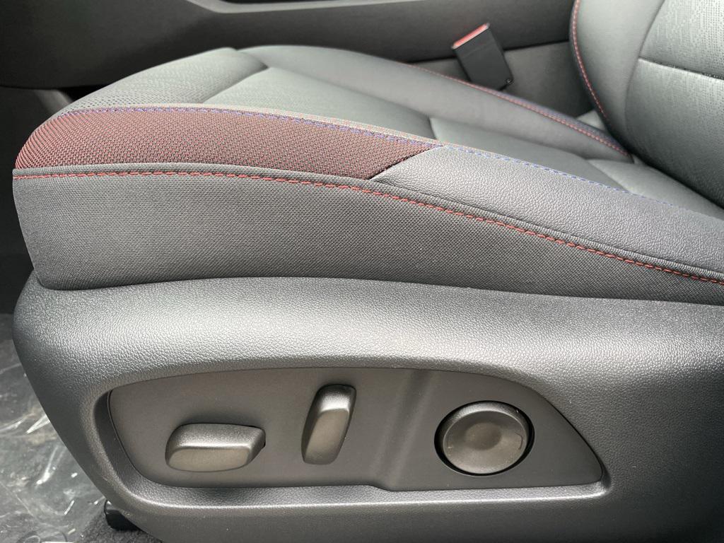 new 2026 Chevrolet Equinox car, priced at $35,435