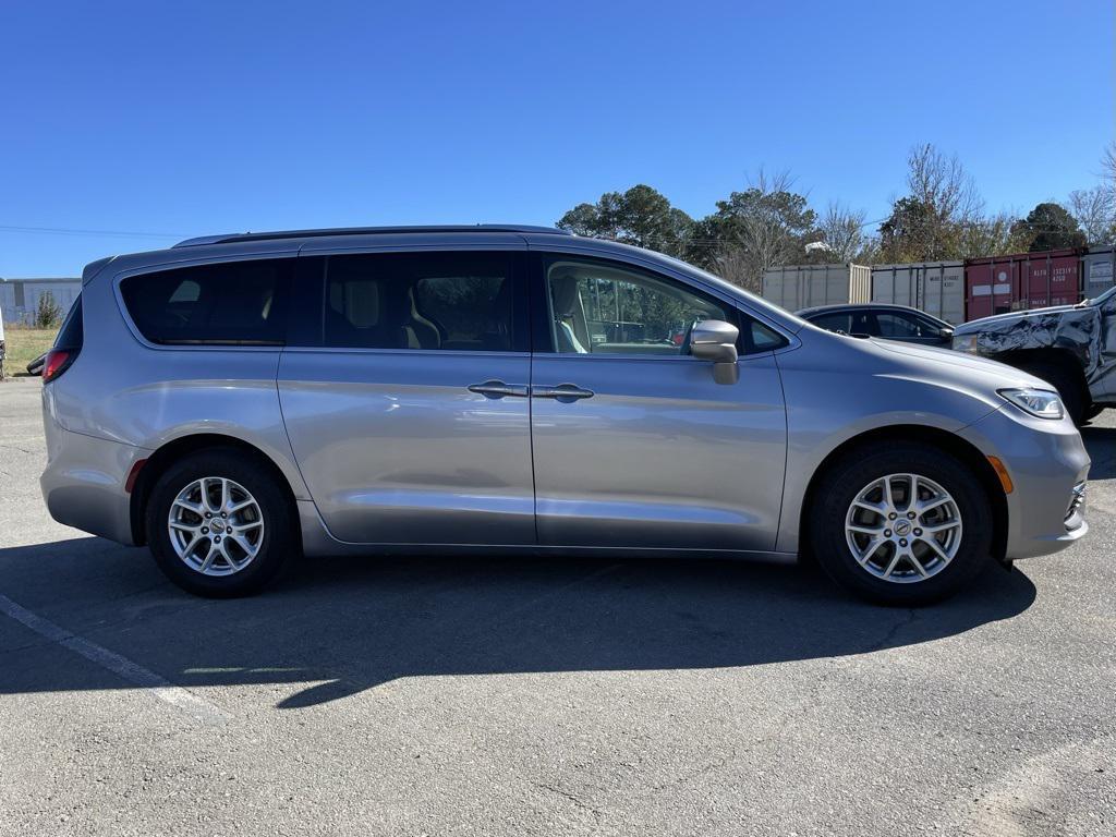used 2021 Chrysler Pacifica car, priced at $21,000