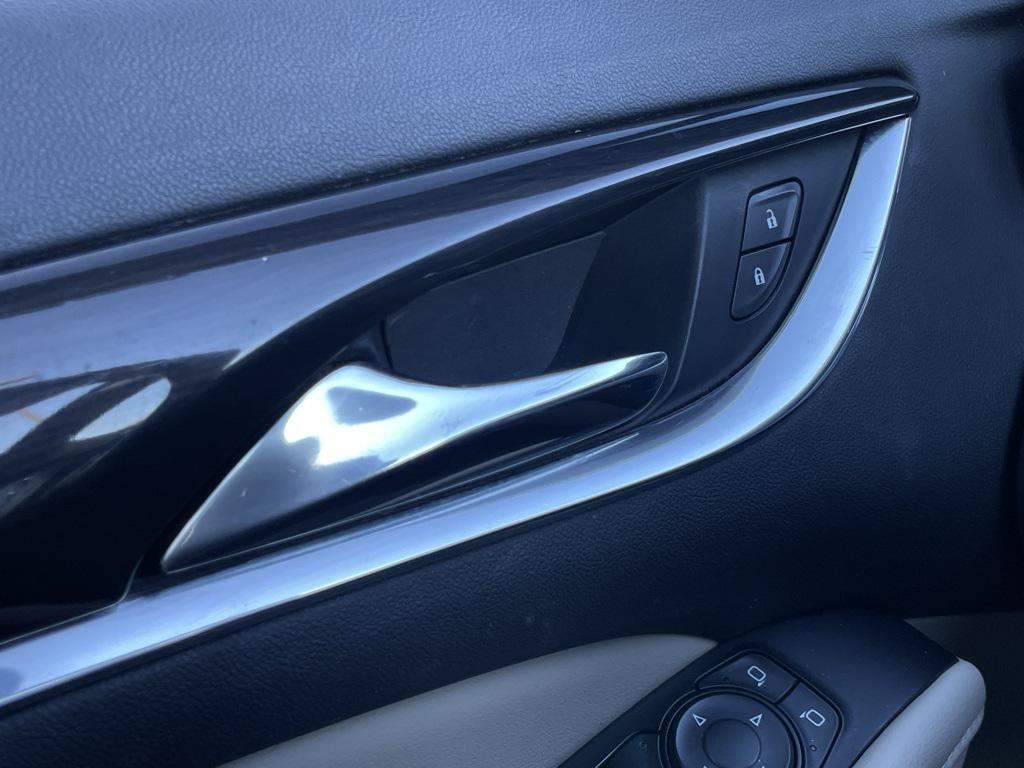 used 2019 Buick Enclave car, priced at $15,999