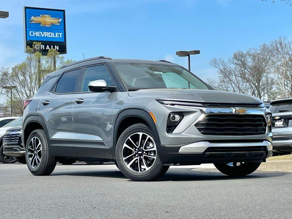 new 2026 Chevrolet TrailBlazer car, priced at $23,490