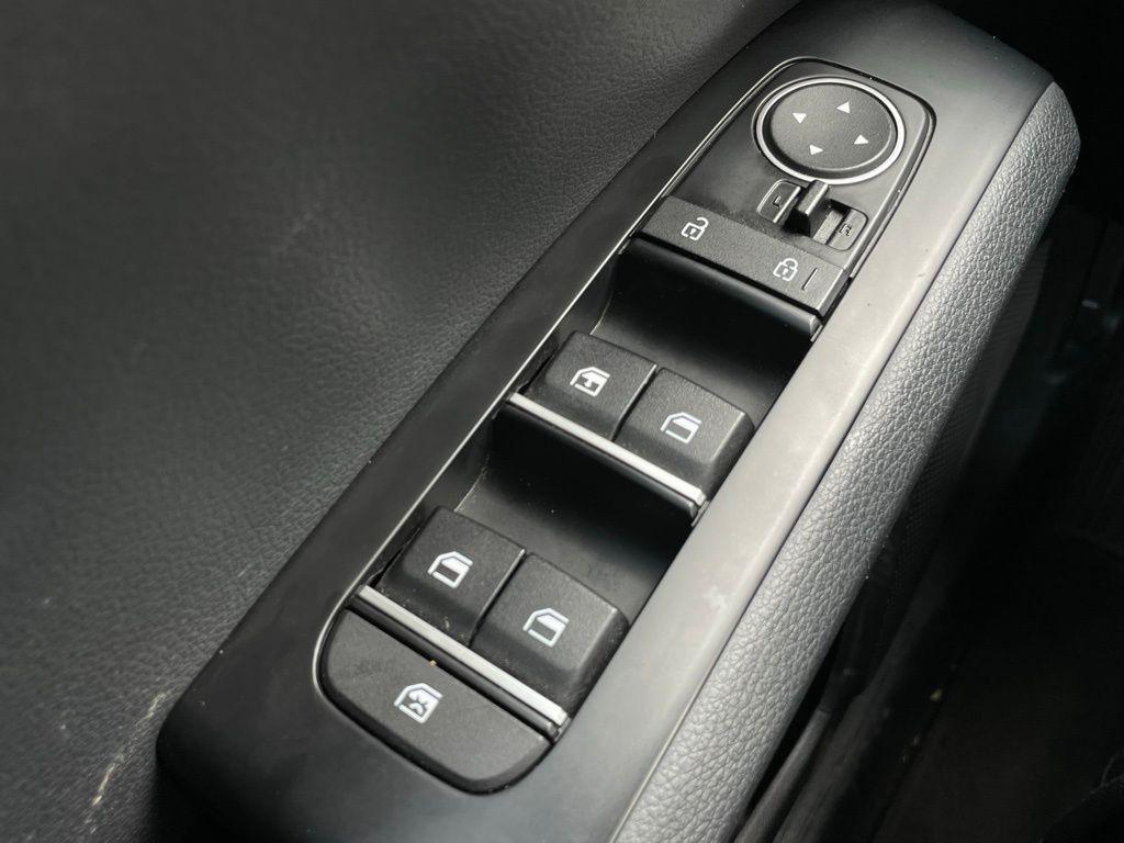 used 2021 Kia Soul car, priced at $13,494