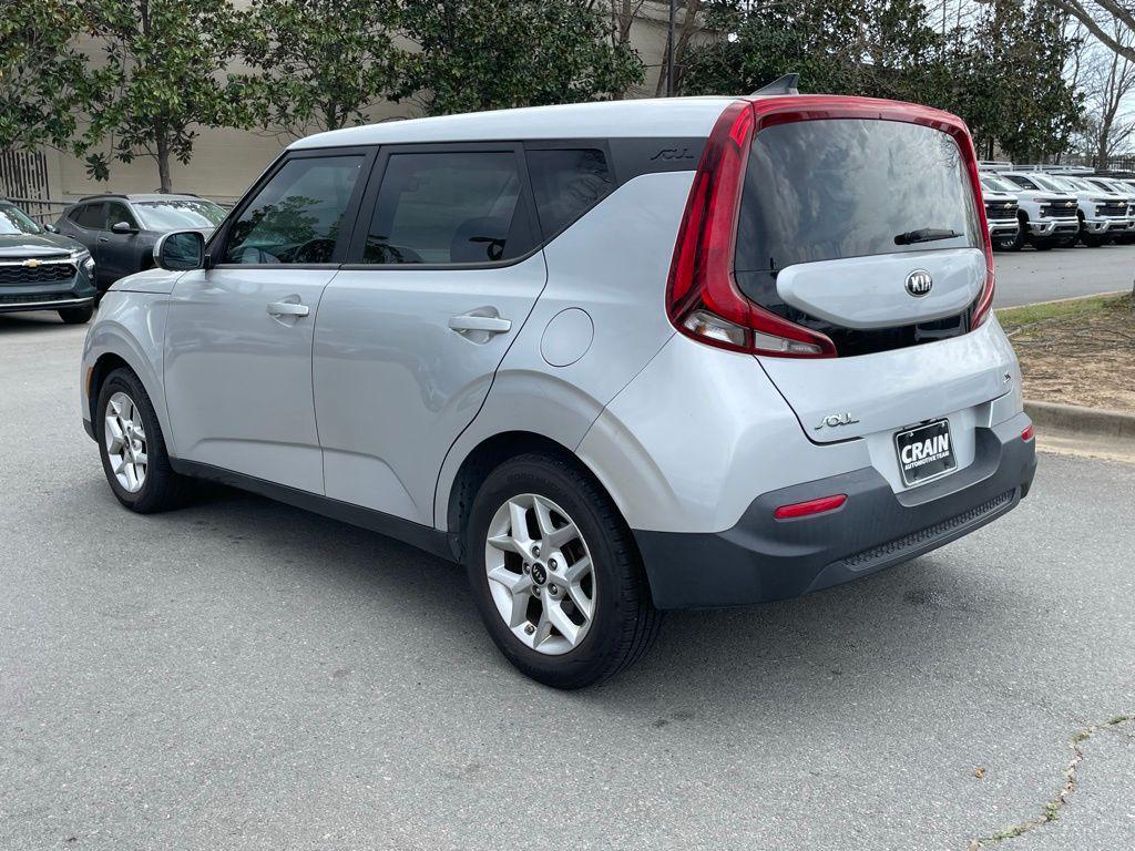 used 2021 Kia Soul car, priced at $13,494