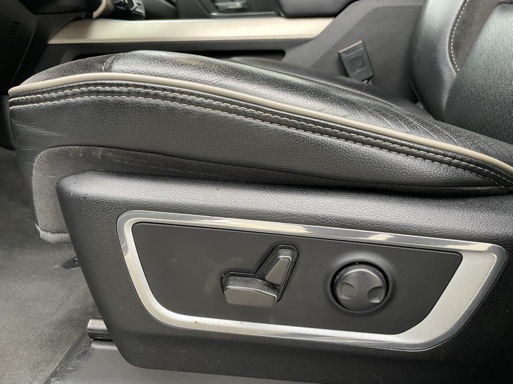 used 2022 Ram 1500 car, priced at $35,996