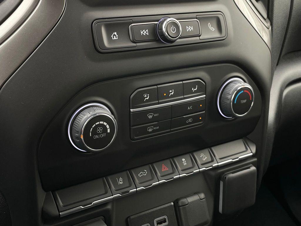 new 2026 Chevrolet Silverado 2500 car, priced at $53,619