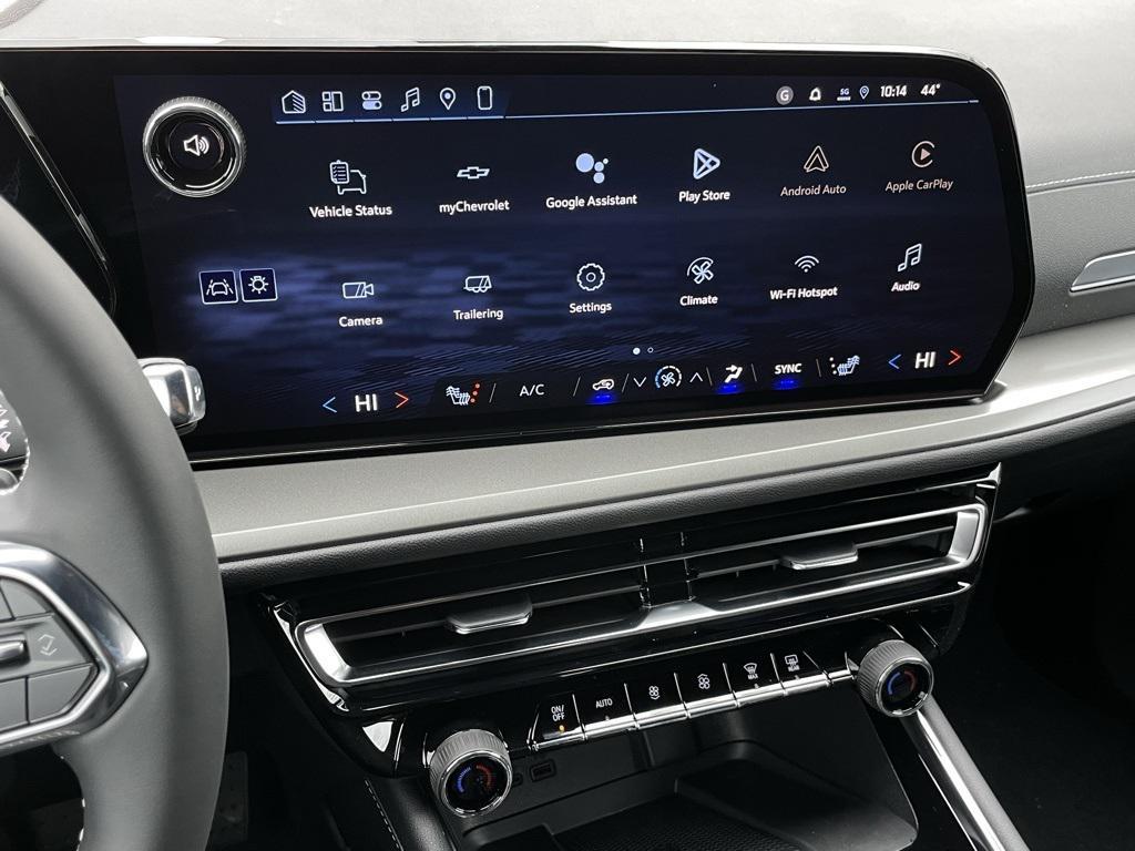 new 2026 Chevrolet Traverse car, priced at $40,990