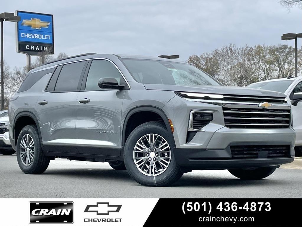 new 2026 Chevrolet Traverse car, priced at $40,990