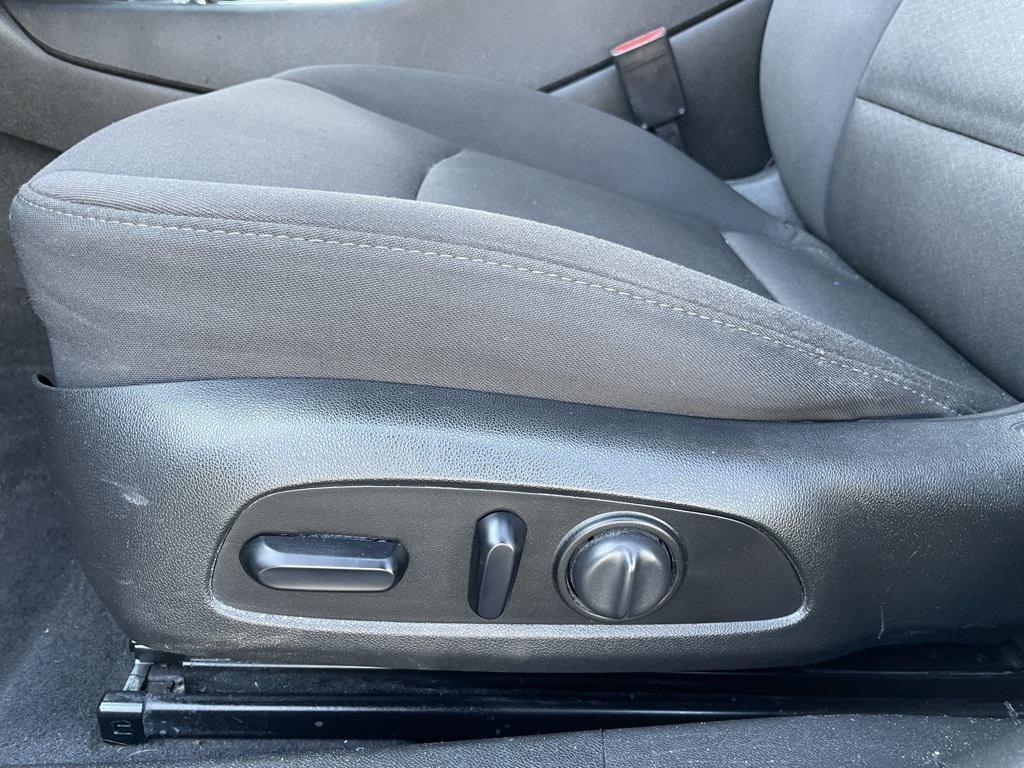 used 2021 Chevrolet Malibu car, priced at $15,166