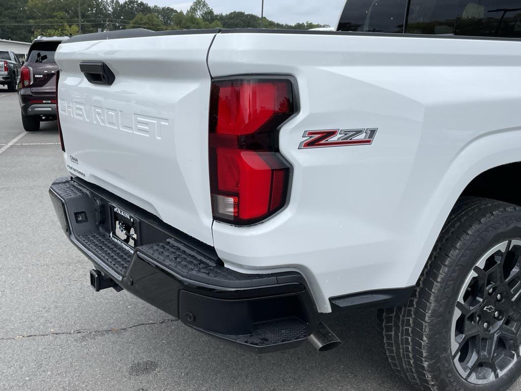 new 2026 Chevrolet Colorado car, priced at $43,090