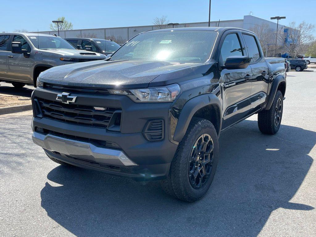 new 2026 Chevrolet Colorado car, priced at $38,990