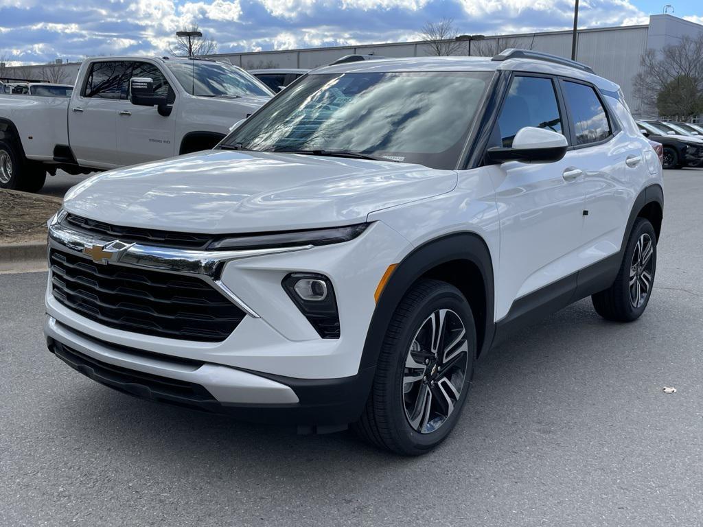 new 2026 Chevrolet TrailBlazer car, priced at $28,725