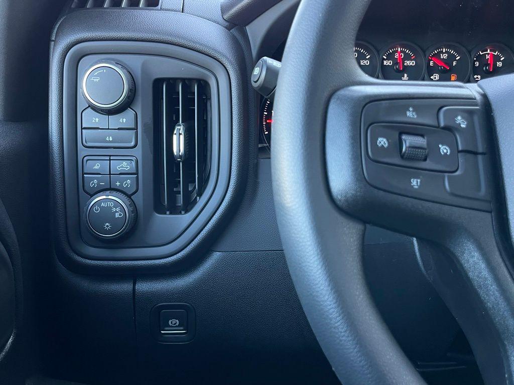 new 2026 Chevrolet Silverado 2500 car, priced at $53,619