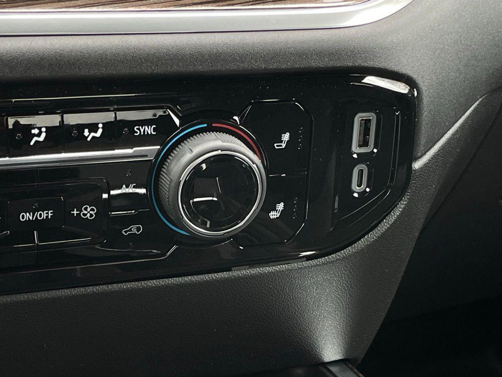 new 2026 Chevrolet Silverado 1500 car, priced at $50,669