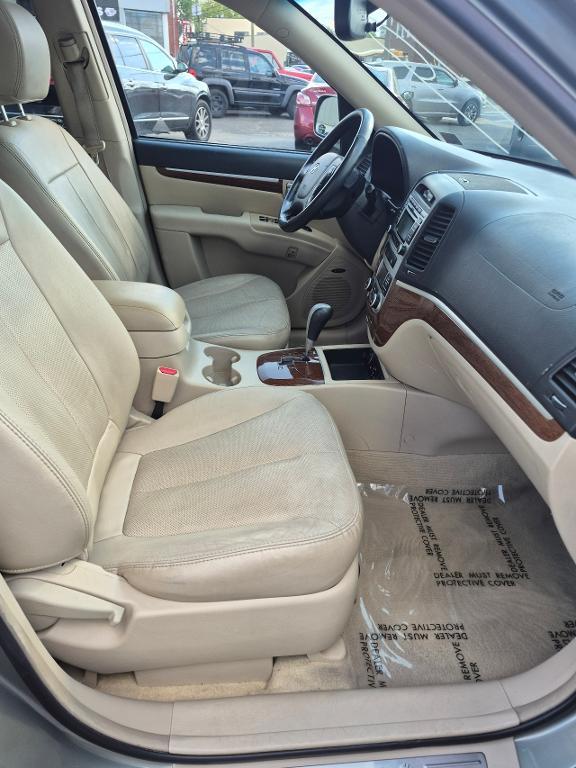 used 2009 Hyundai Santa Fe car, priced at $7,999