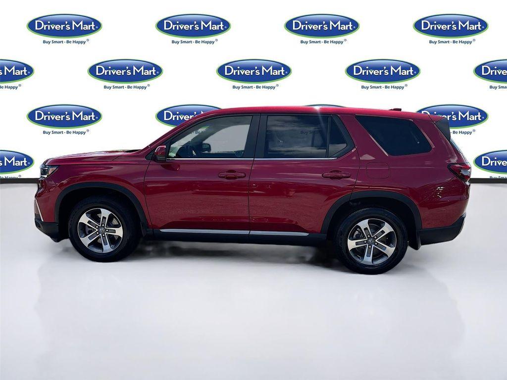 used 2025 Honda Pilot car, priced at $36,997