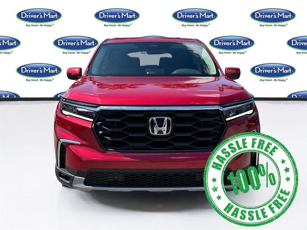used 2025 Honda Pilot car, priced at $36,997