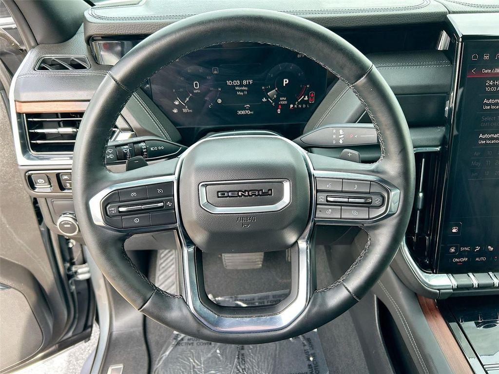 used 2025 GMC Yukon car, priced at $58,997