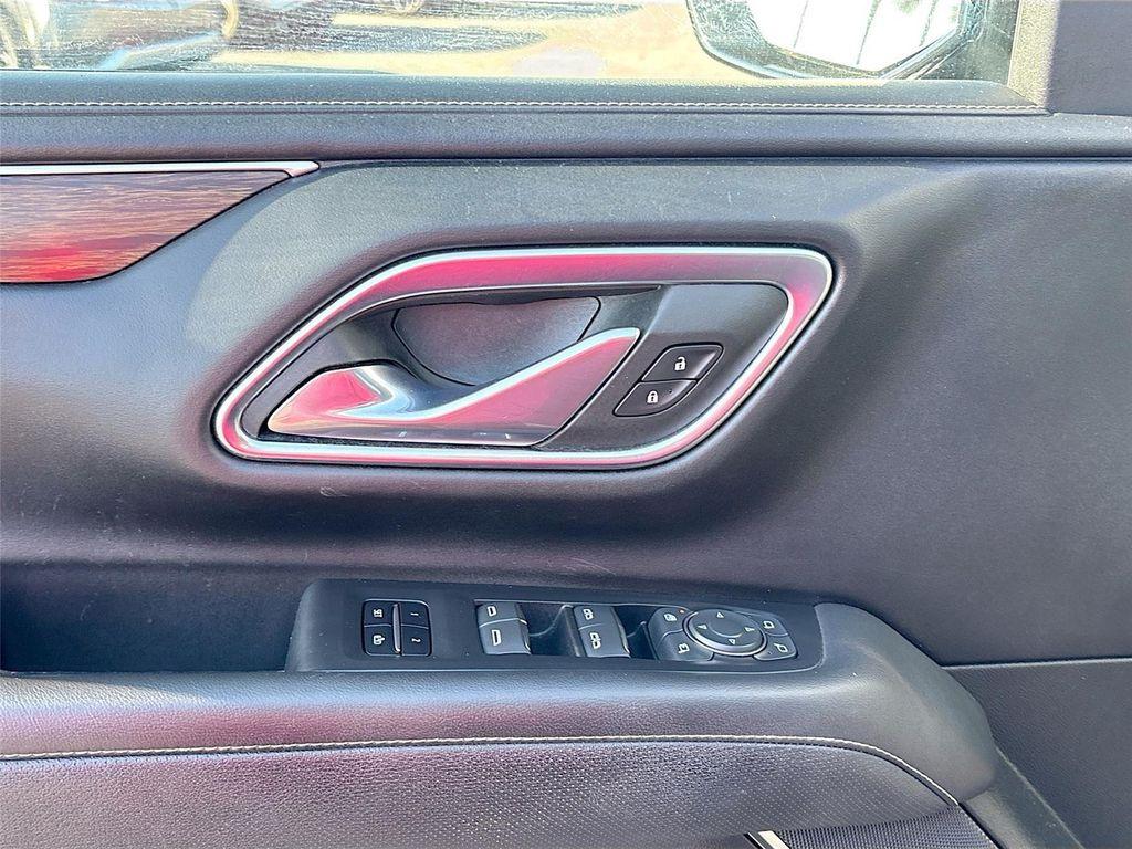 used 2023 Chevrolet Suburban car, priced at $33,997