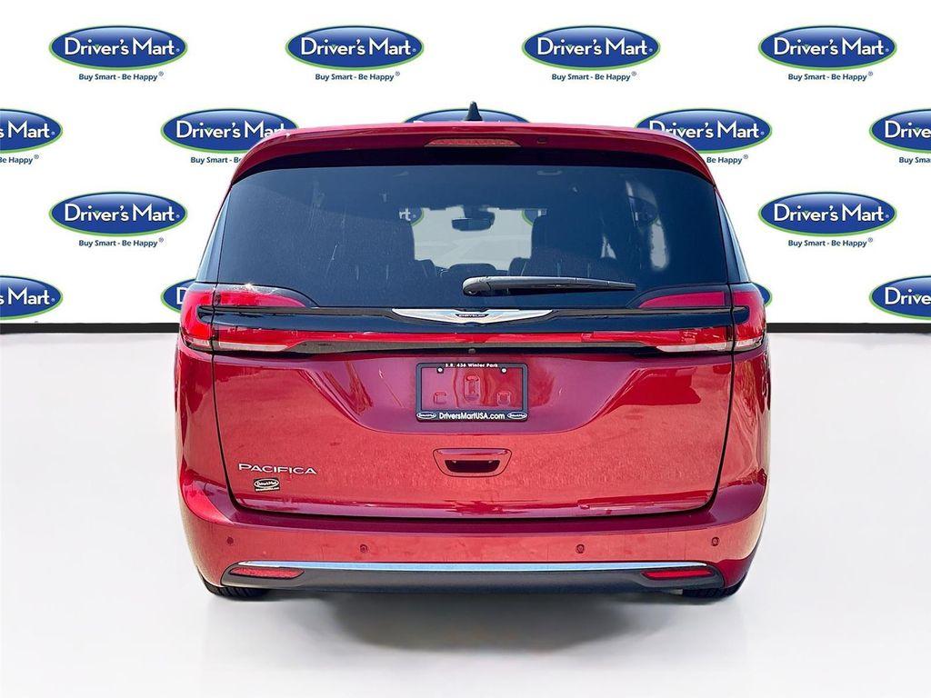 used 2025 Chrysler Pacifica car, priced at $26,795