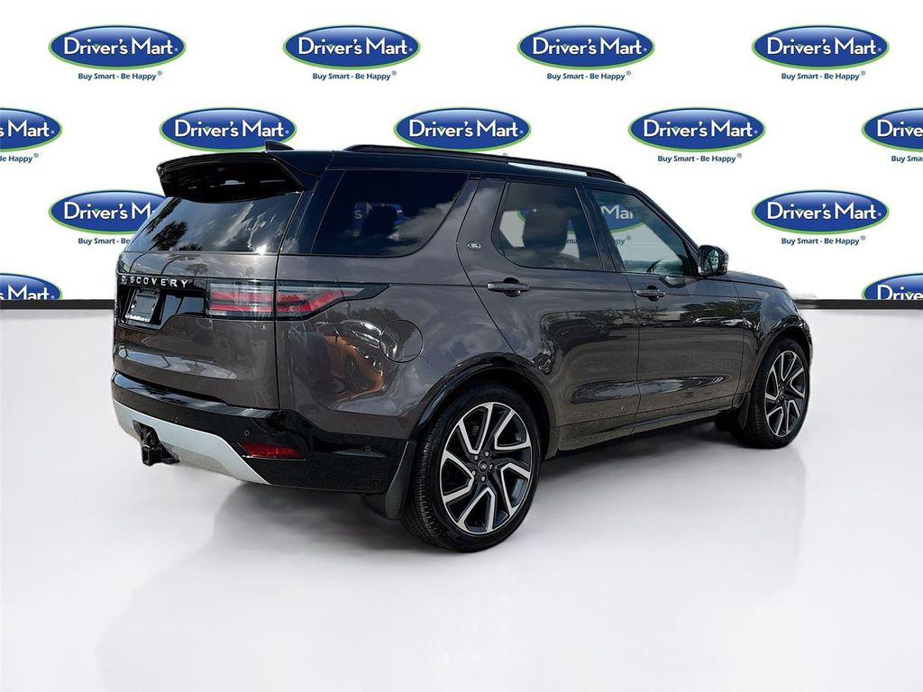 used 2024 Land Rover Discovery car, priced at $44,995
