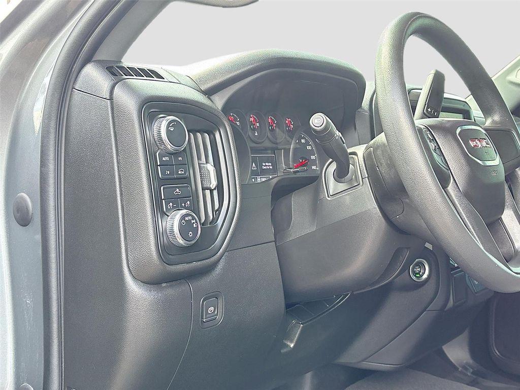 used 2023 GMC Sierra 1500 car, priced at $29,995