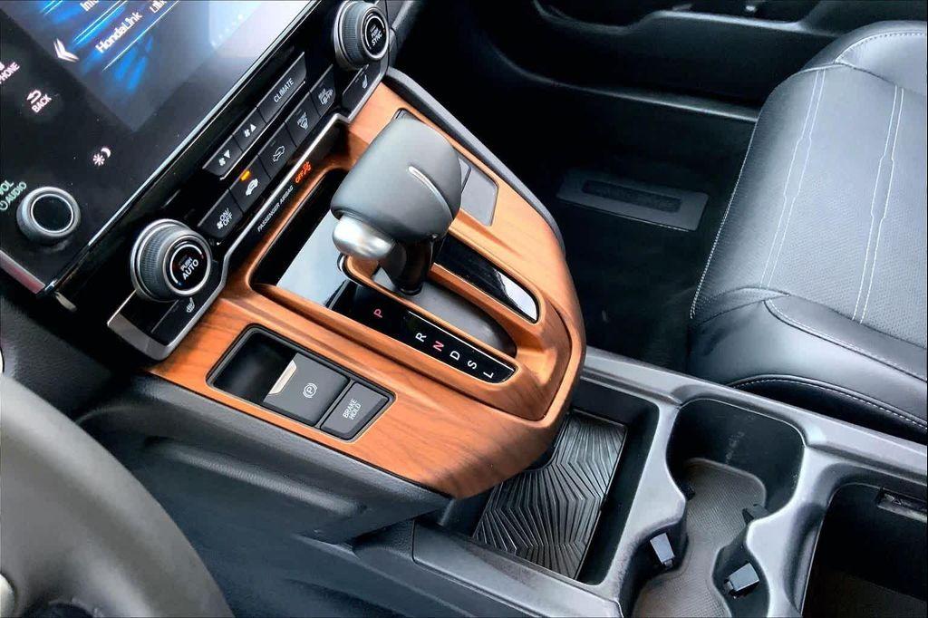 used 2018 Honda CR-V car, priced at $20,669