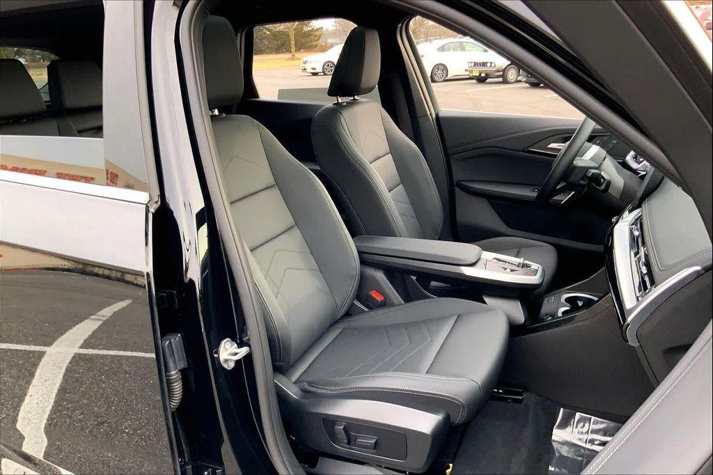 used 2023 BMW X1 car, priced at $30,199