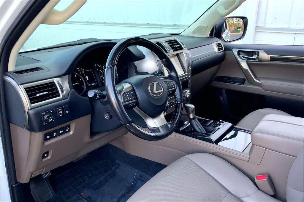 used 2021 Lexus GX 460 car, priced at $41,499