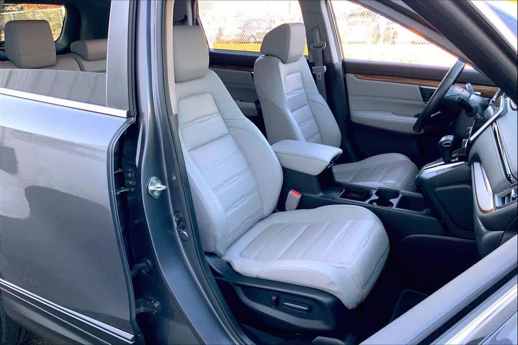 used 2019 Honda CR-V car, priced at $23,617