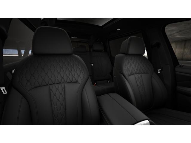 new 2026 BMW X7 car, priced at $124,230