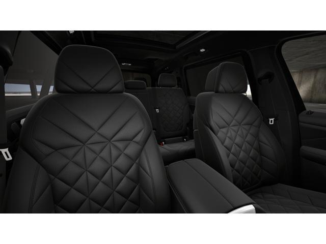 new 2026 BMW X7 car, priced at $98,580