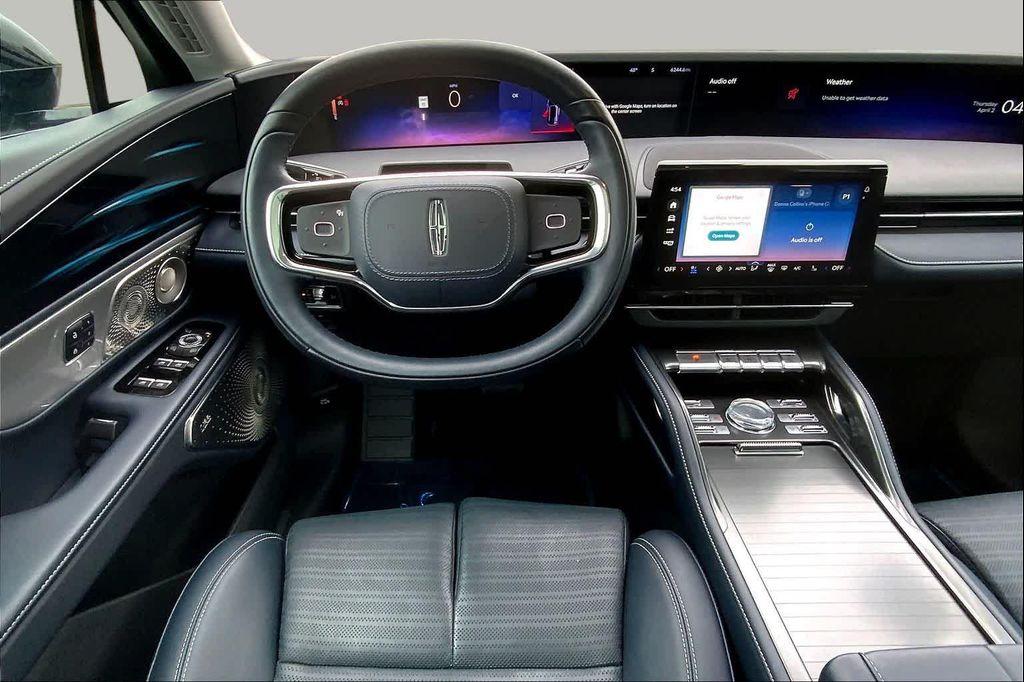 used 2025 Lincoln Nautilus car, priced at $53,797